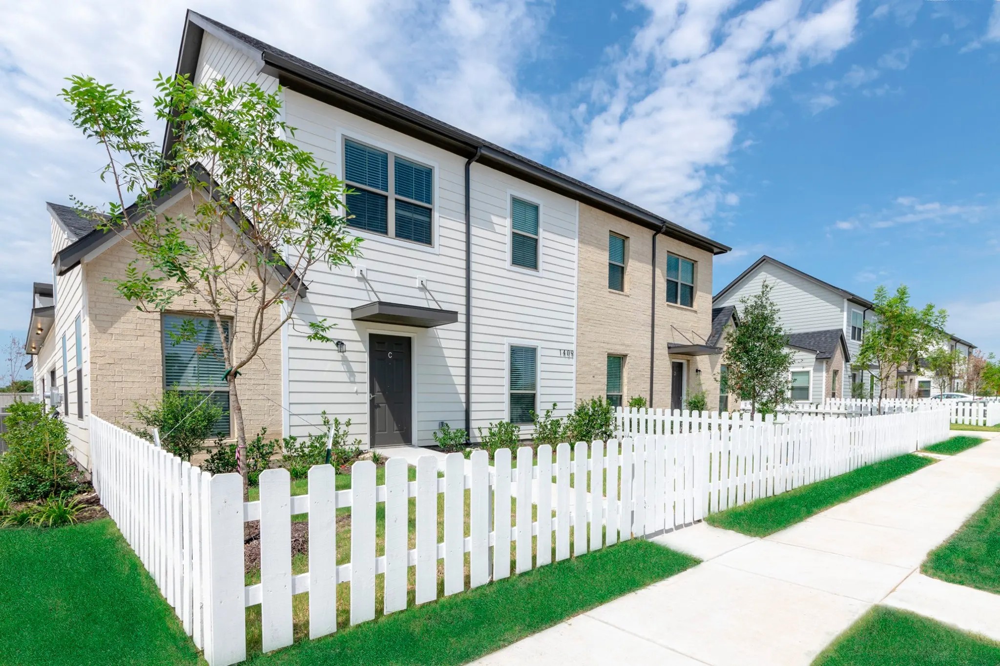 Townhomes at Princeton Meadows Image 2