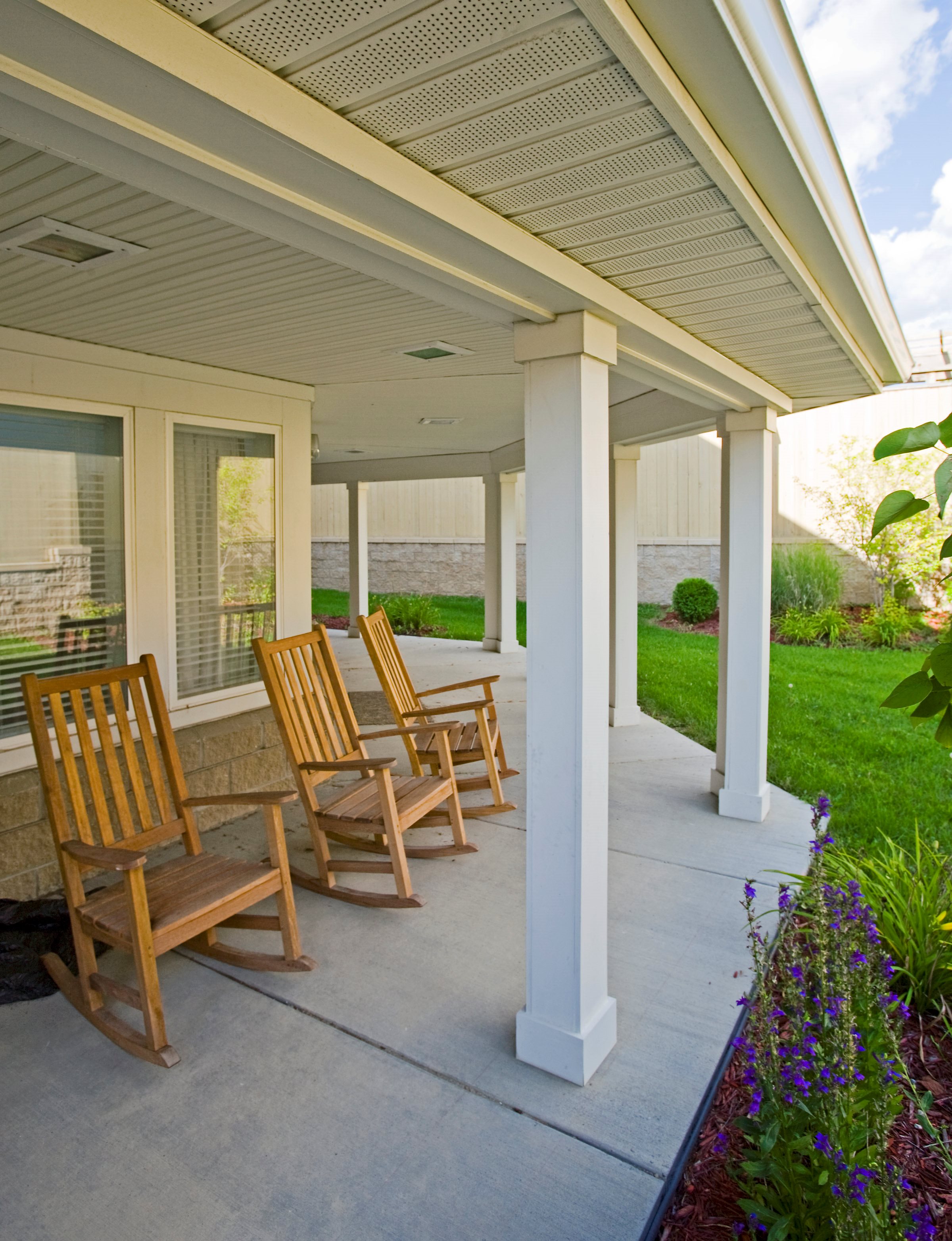 Cameron Court Image 3