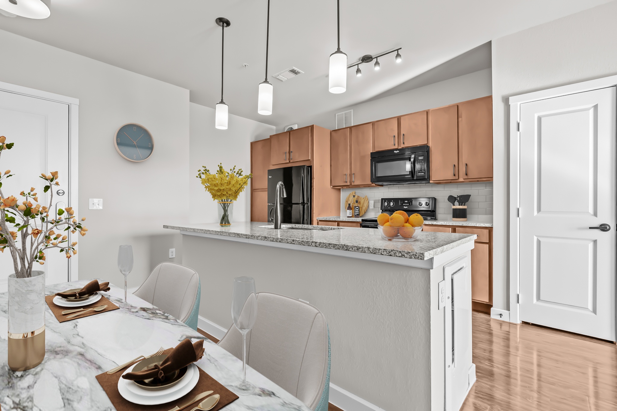 Discovery at The Realm Image 17