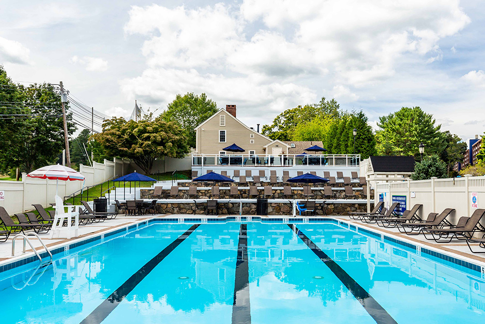 The Green at 9 & 90 Image 18