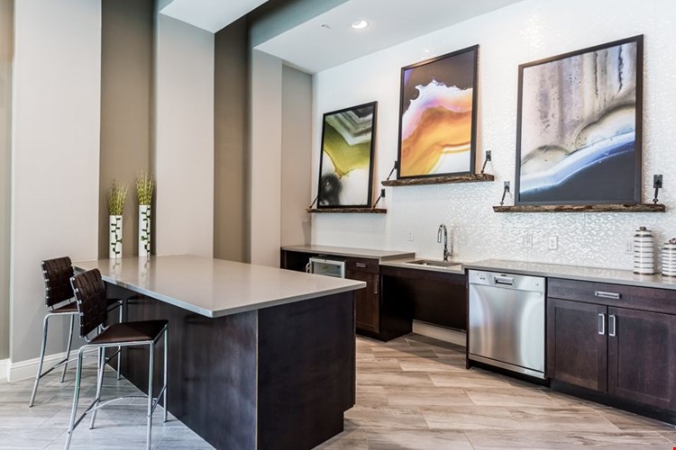 Urban North Apartments Image 25