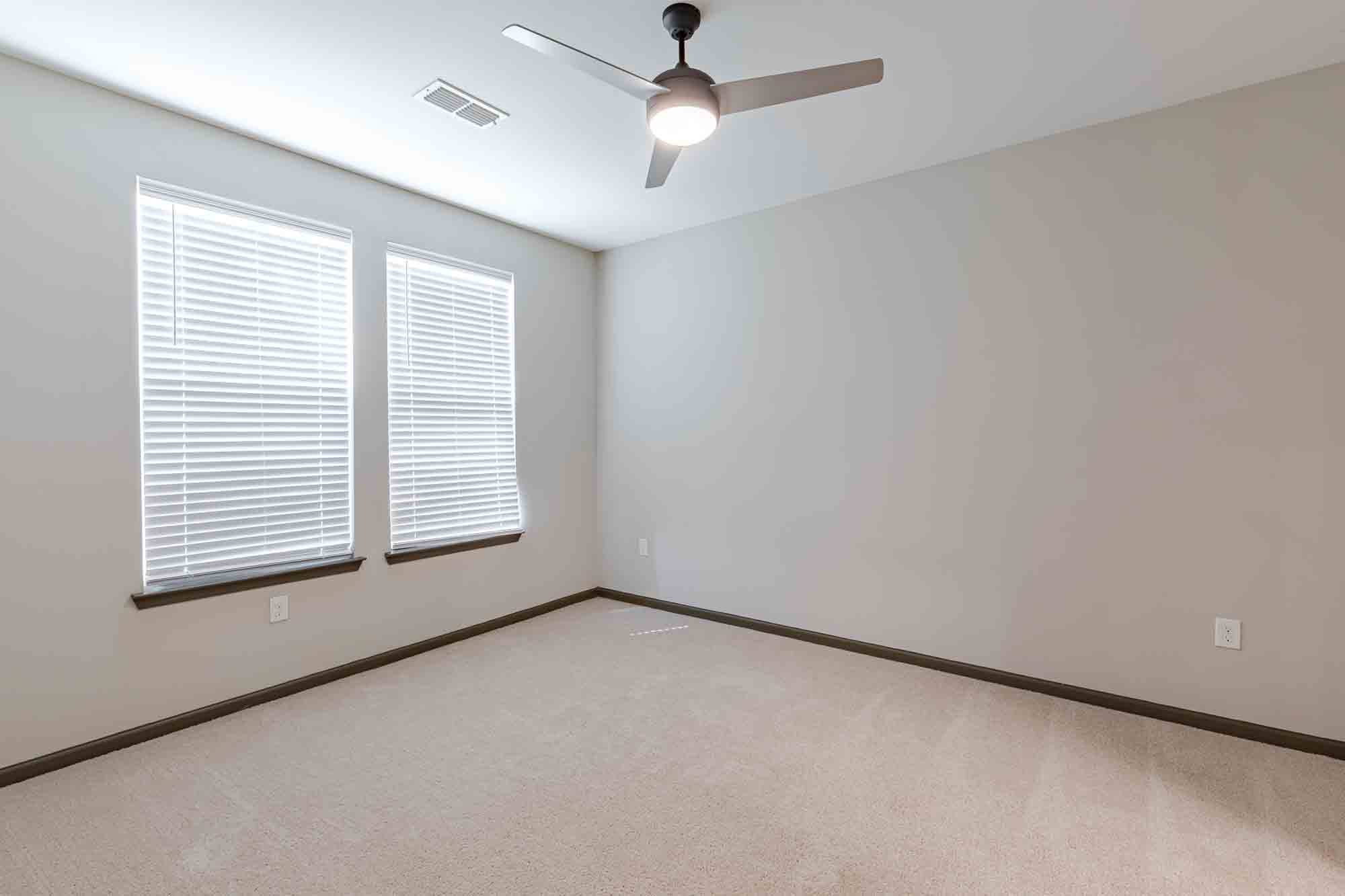 Bluebird Row Apartments Image 55