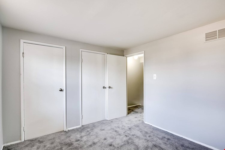 Townhomes at River's Gate Image 8