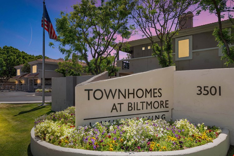 Townhomes at Biltmore Image 31