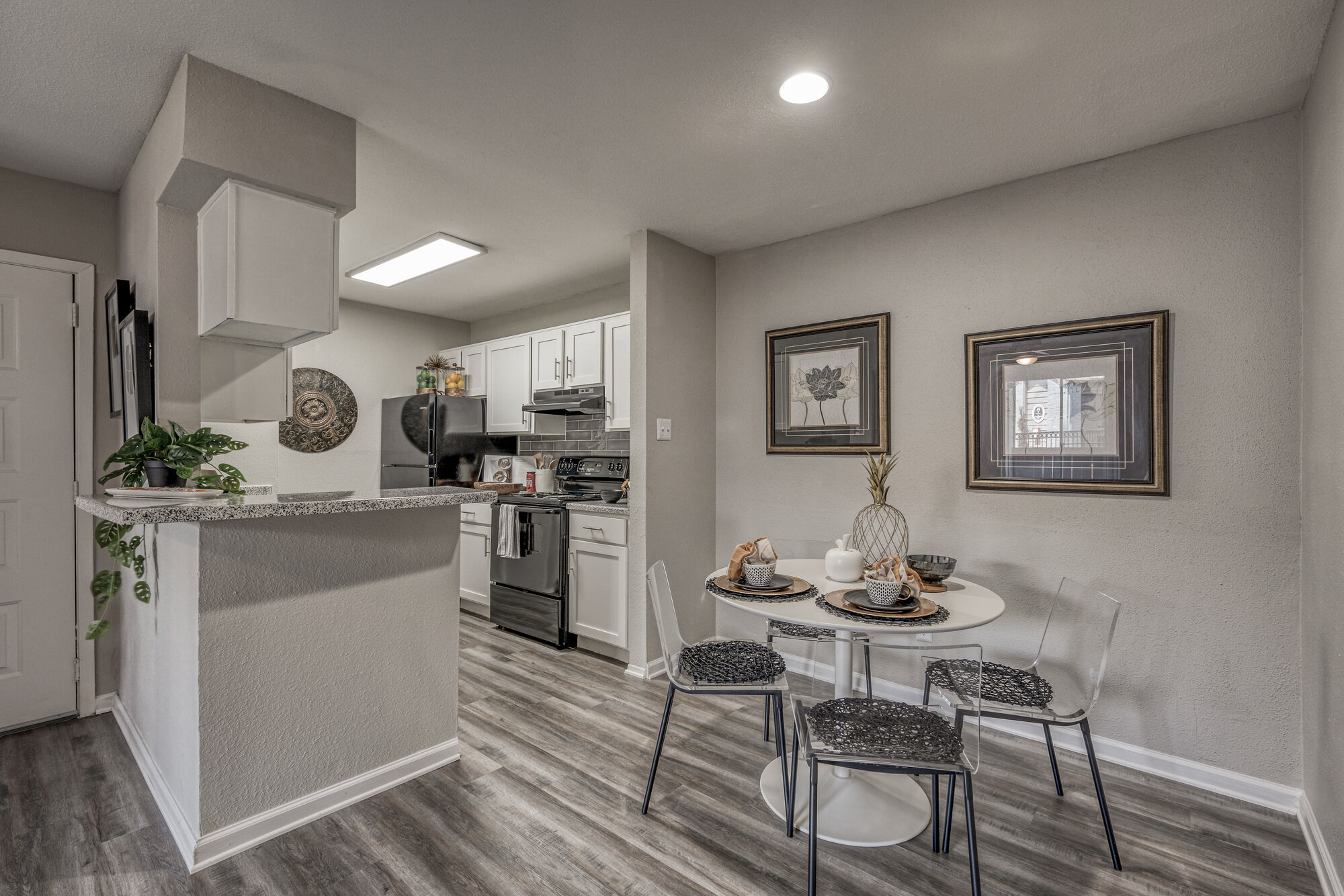 North Bend Living Image 3