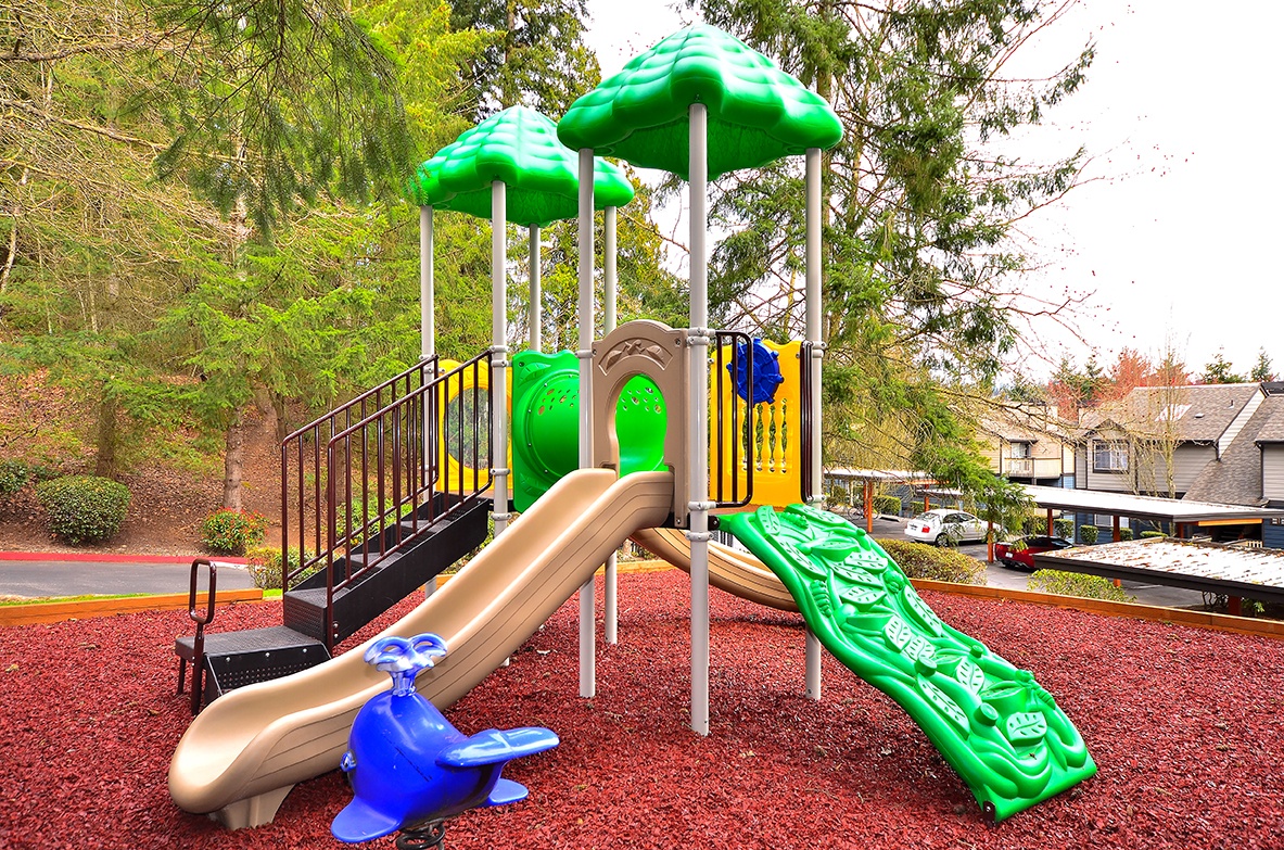 North Creek Heights Apartments Image 24