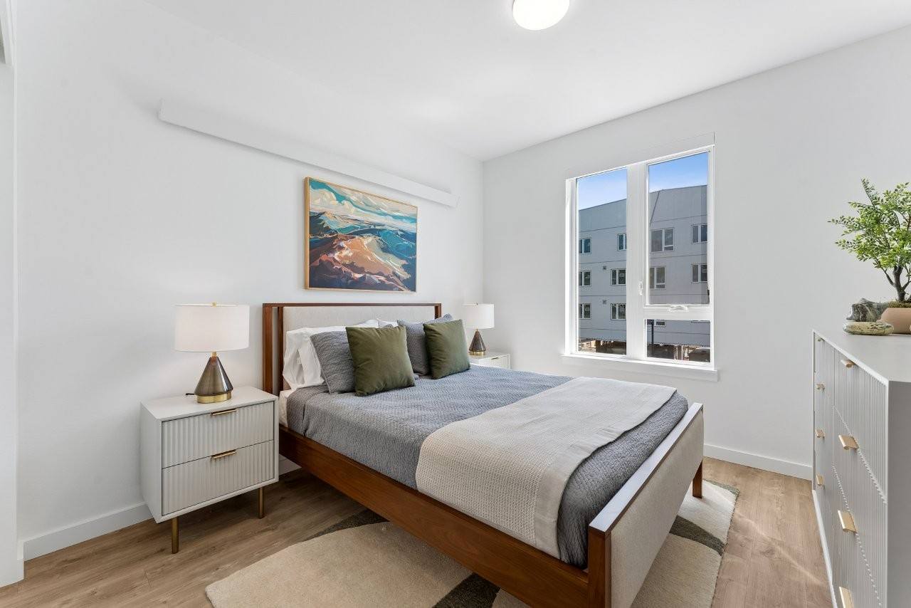 2x2 Guest Bedroom
