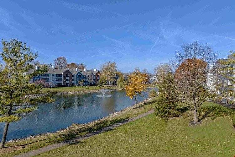 Saw Mill Village Apartments Image 37