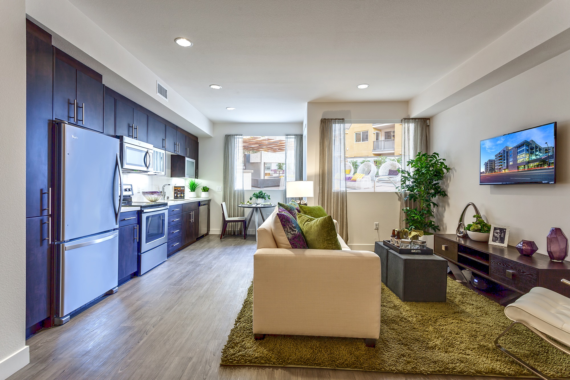 Camden Glendale Image 12