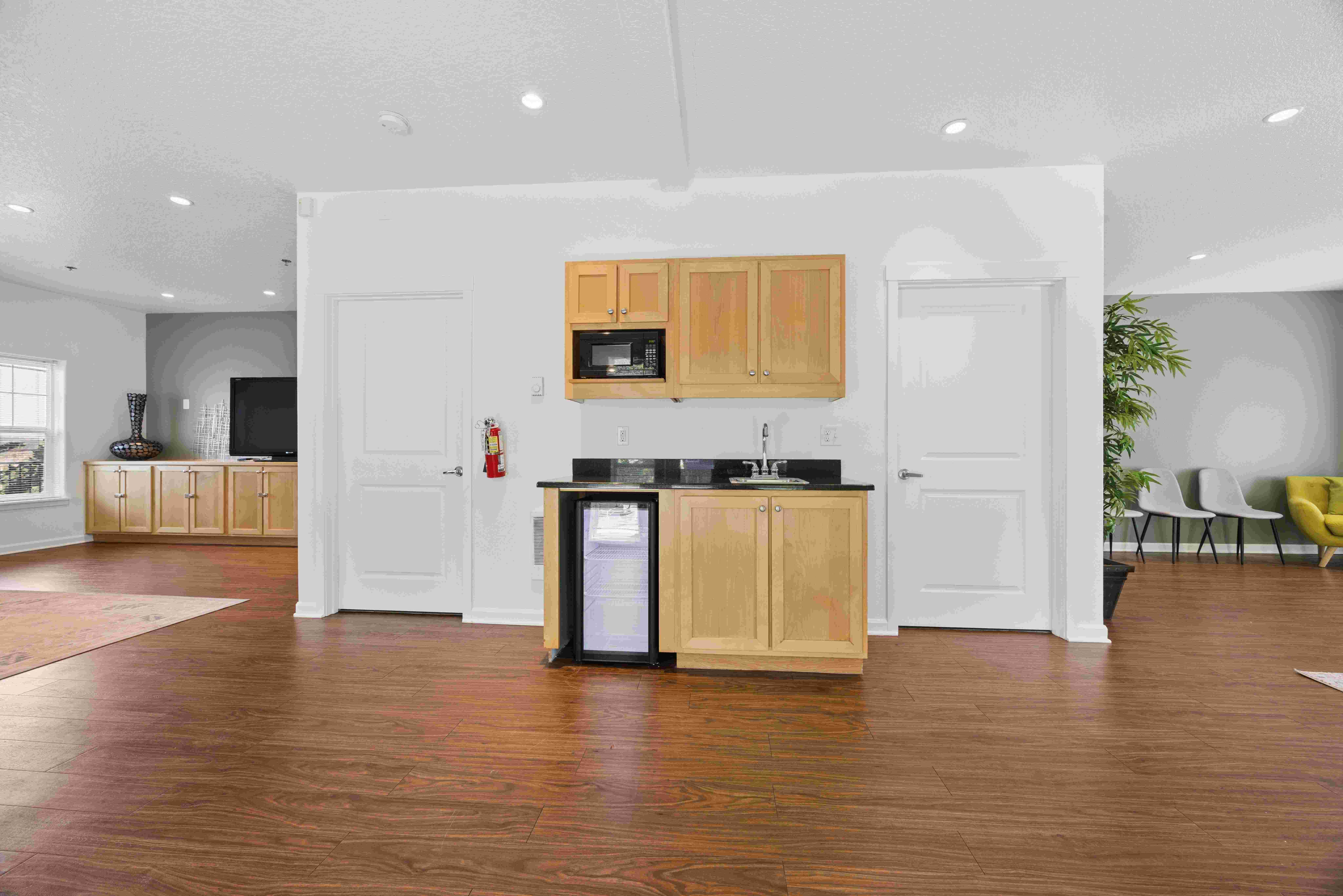 Springwater Crossing Image 15