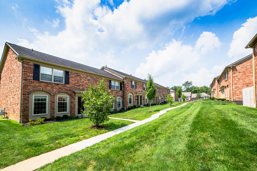 Buckingham Monon Living Image 5