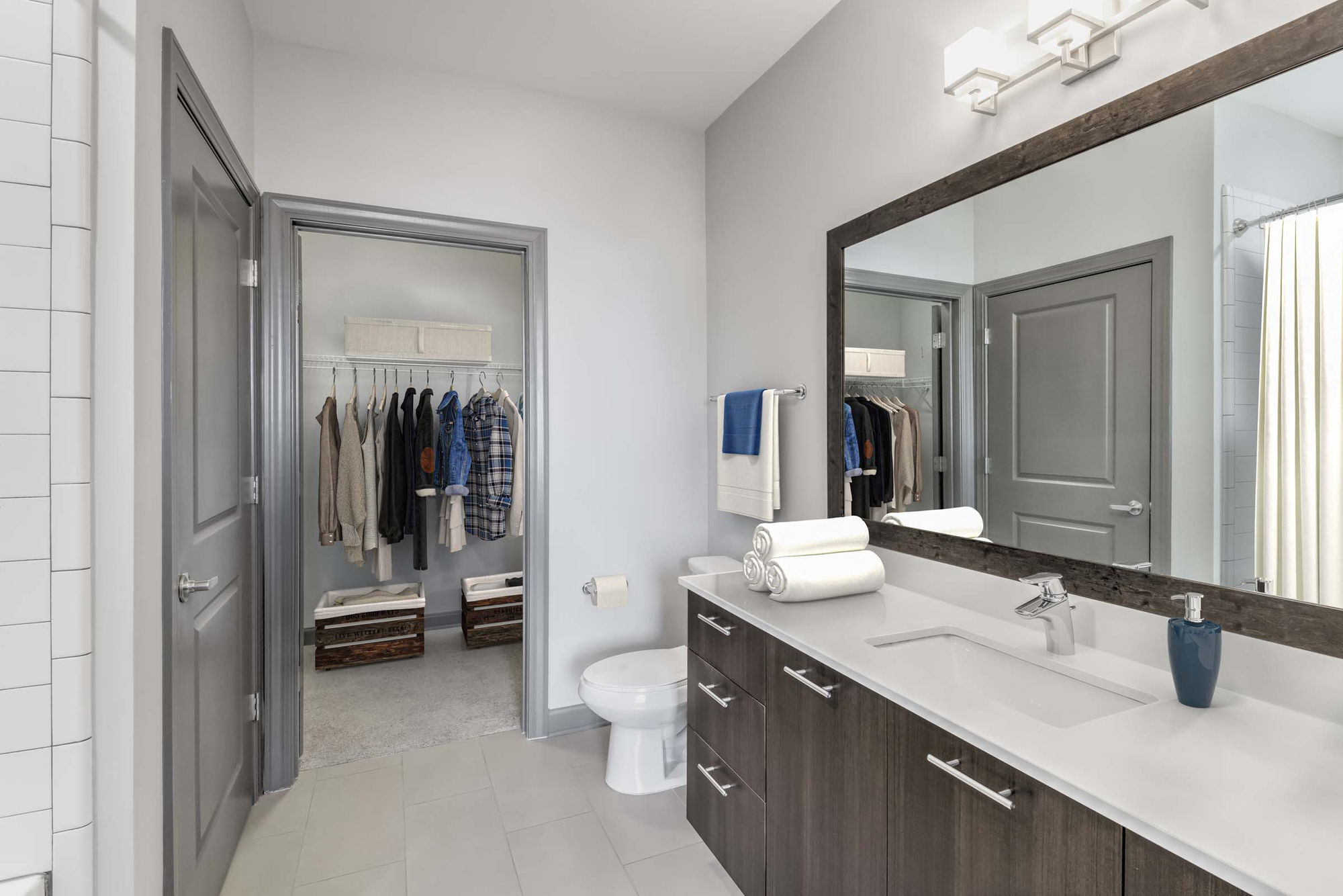 Camden Buckhead Square Image 7