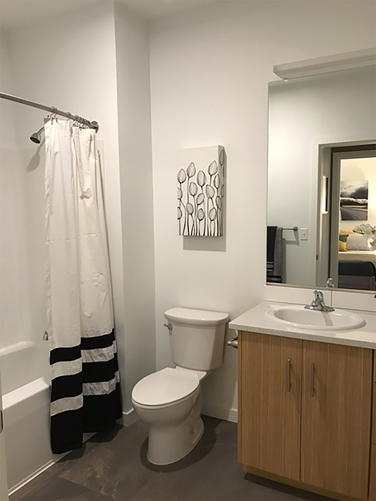 Overlook Park Flats Image 13