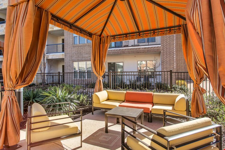 Edge and Stone Apartments Image 2