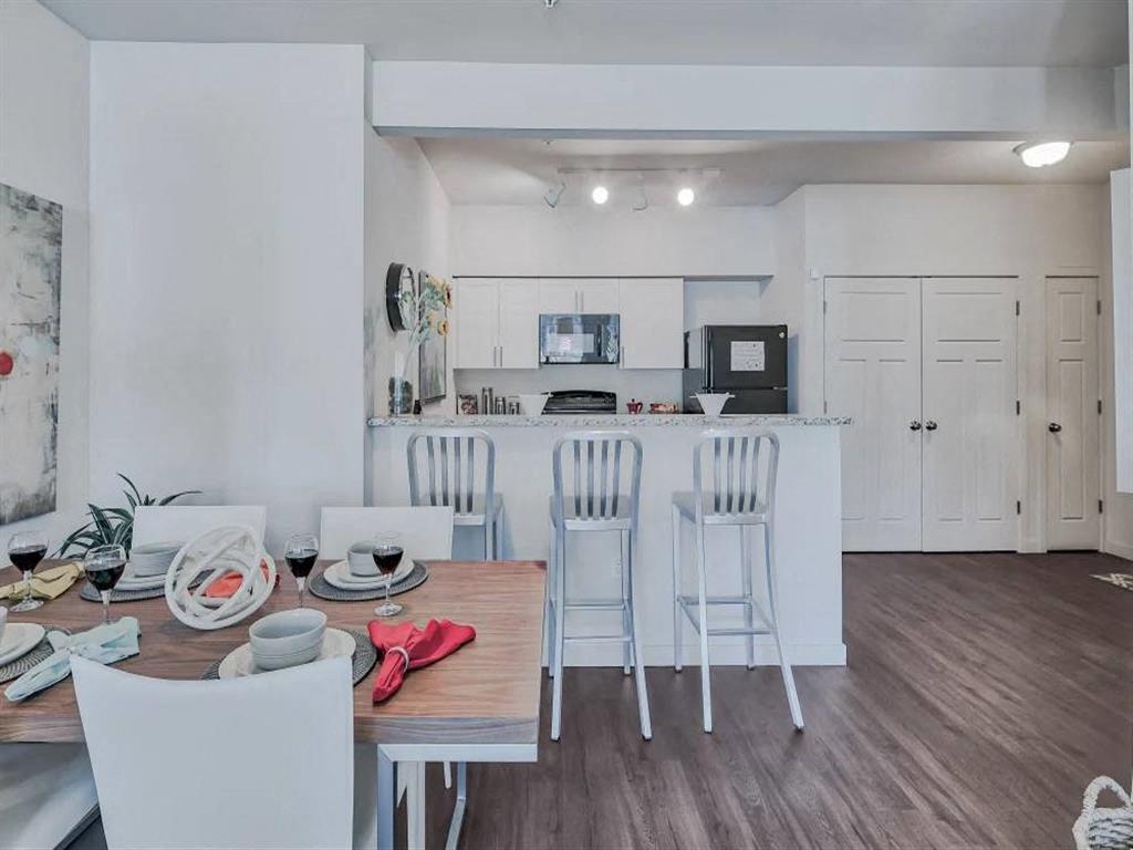 Ecco Apartments Image 1