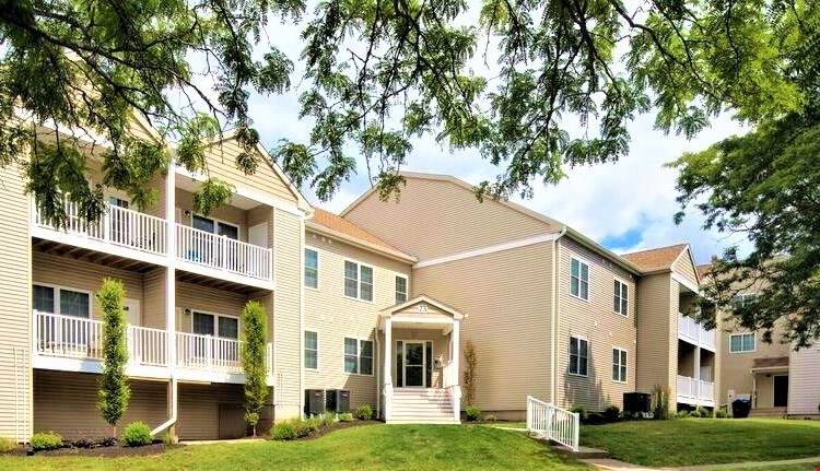 Merritt Station Apartments Image 2