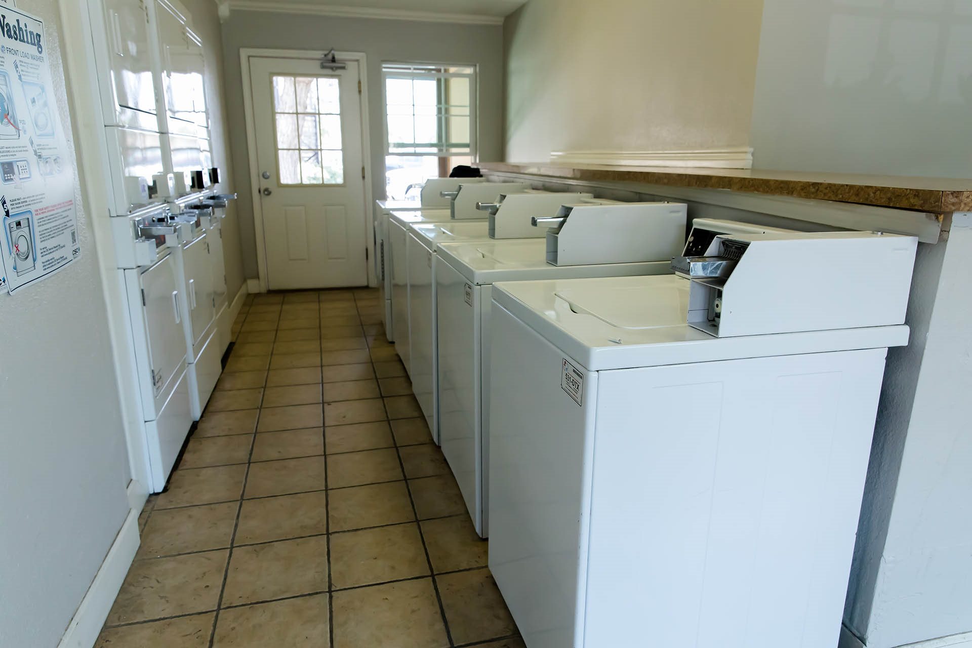 Aviare Place Image 8