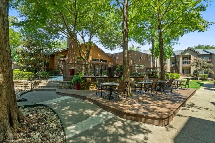 Larkin Apartment Homes Image 44