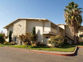 Fulton Oaks Apartments Image 1