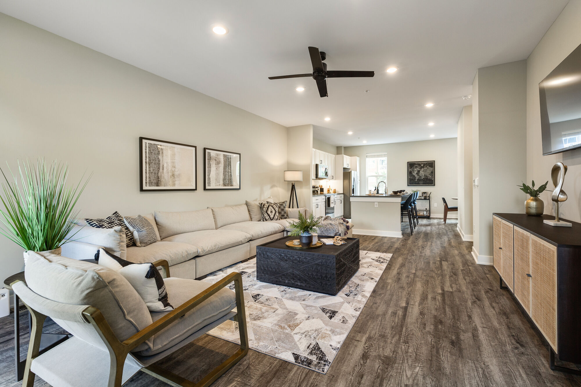 Oakbrook Townhomes Image 6