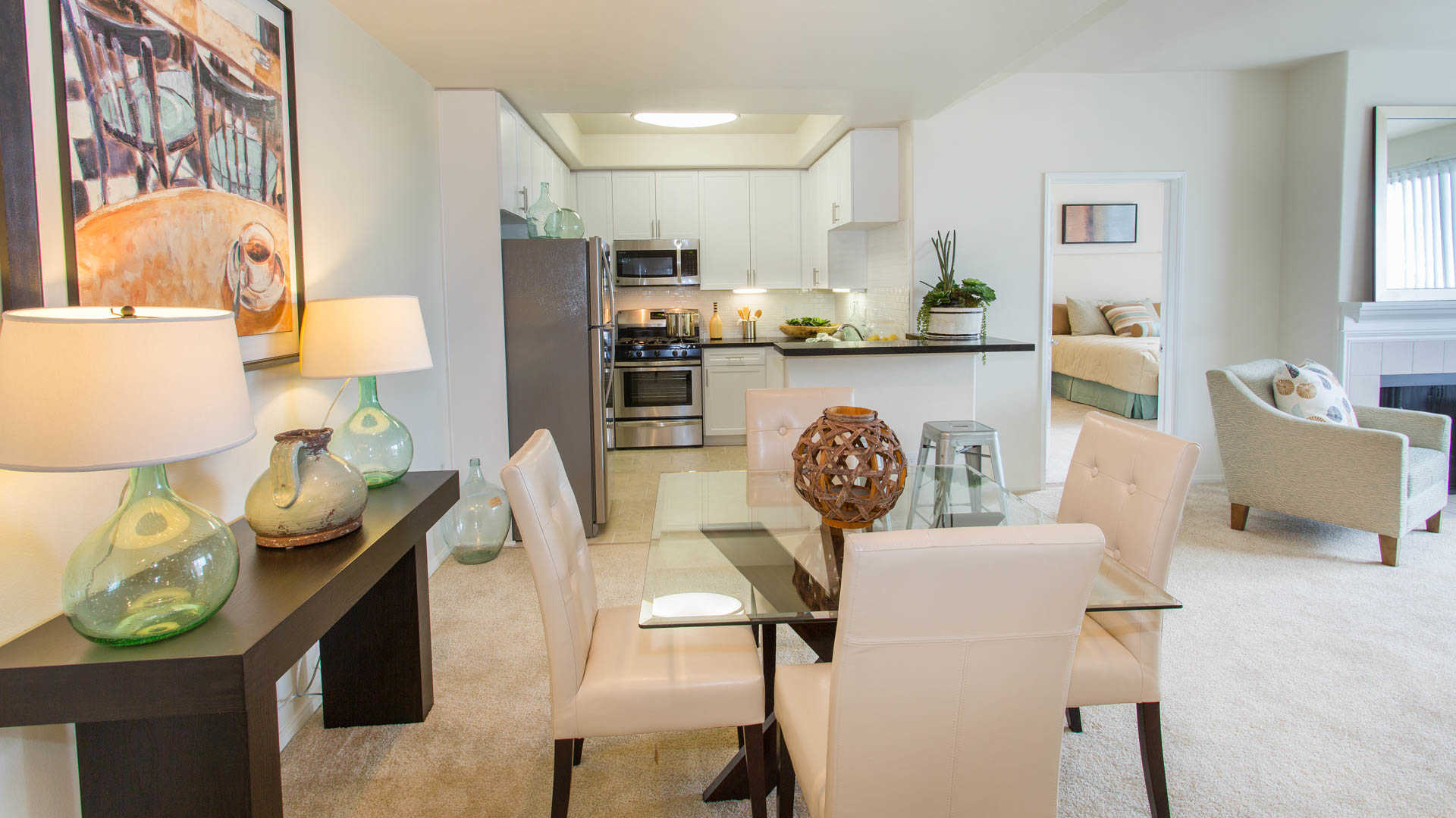 Westside on Bundy Image 6