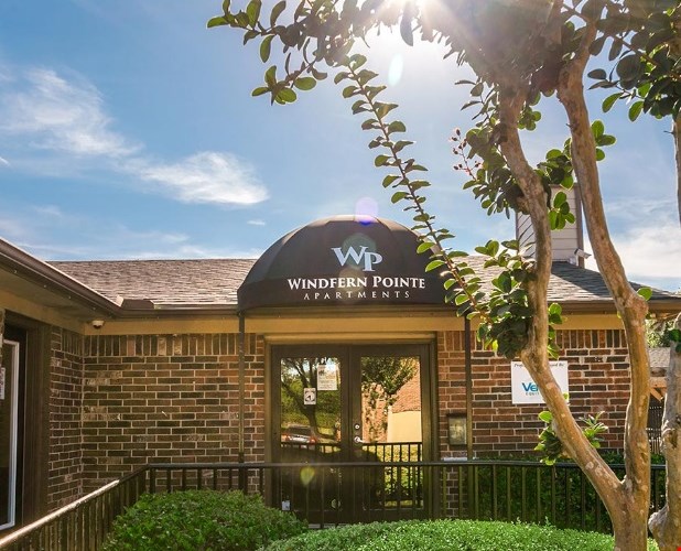 Windfern Pointe Apartments Image 2