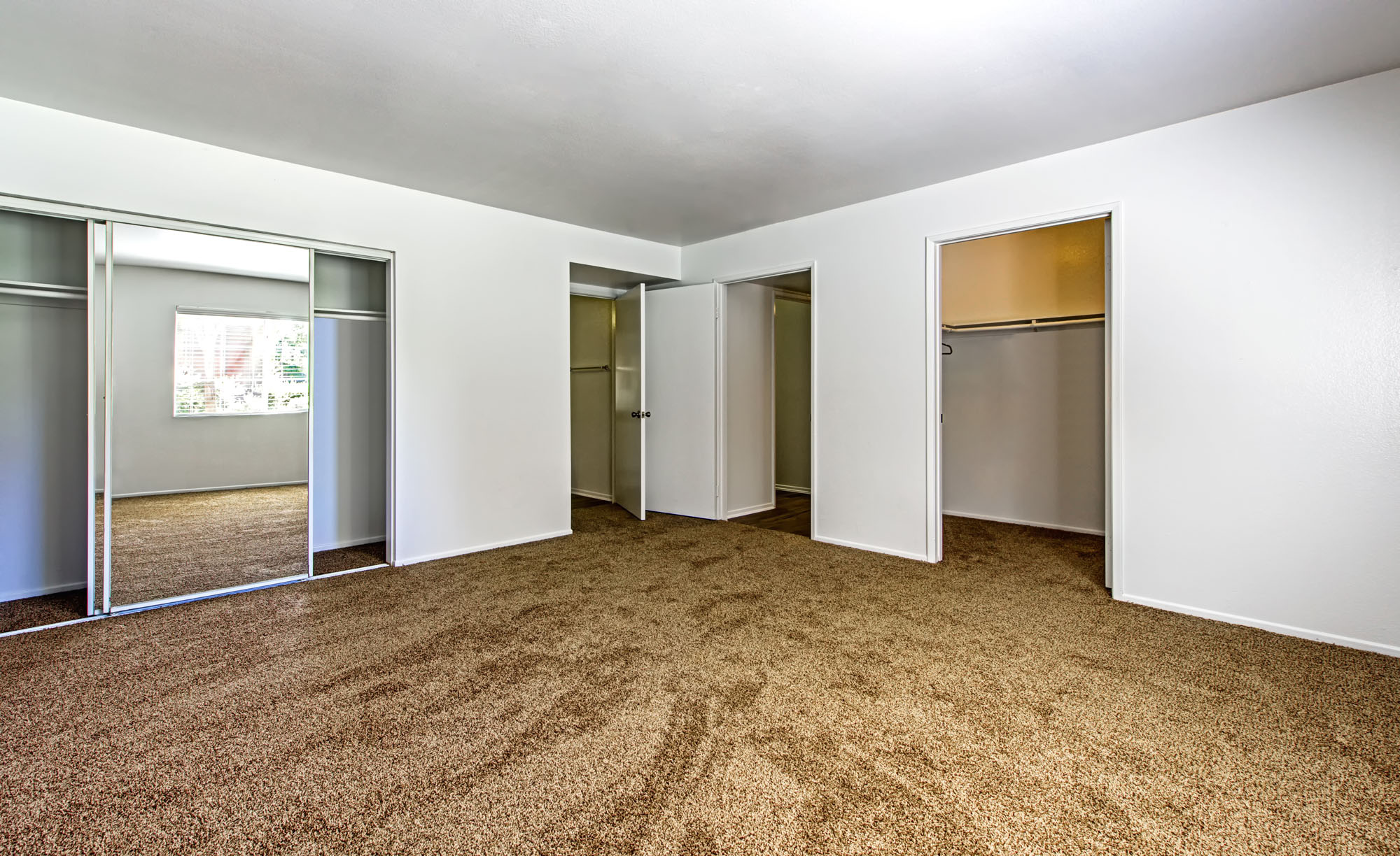 Deerwood Apartments Image 16