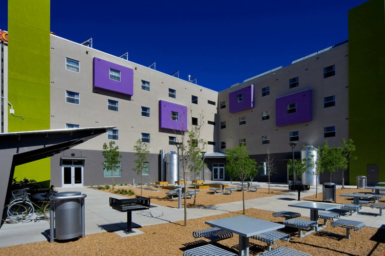 Downtown @ 700 2nd Image 3