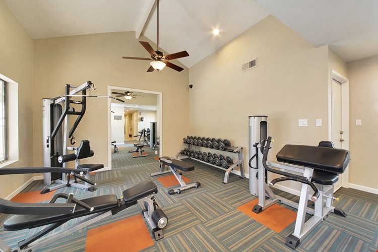 Renaissance Apartment Homes Image 4