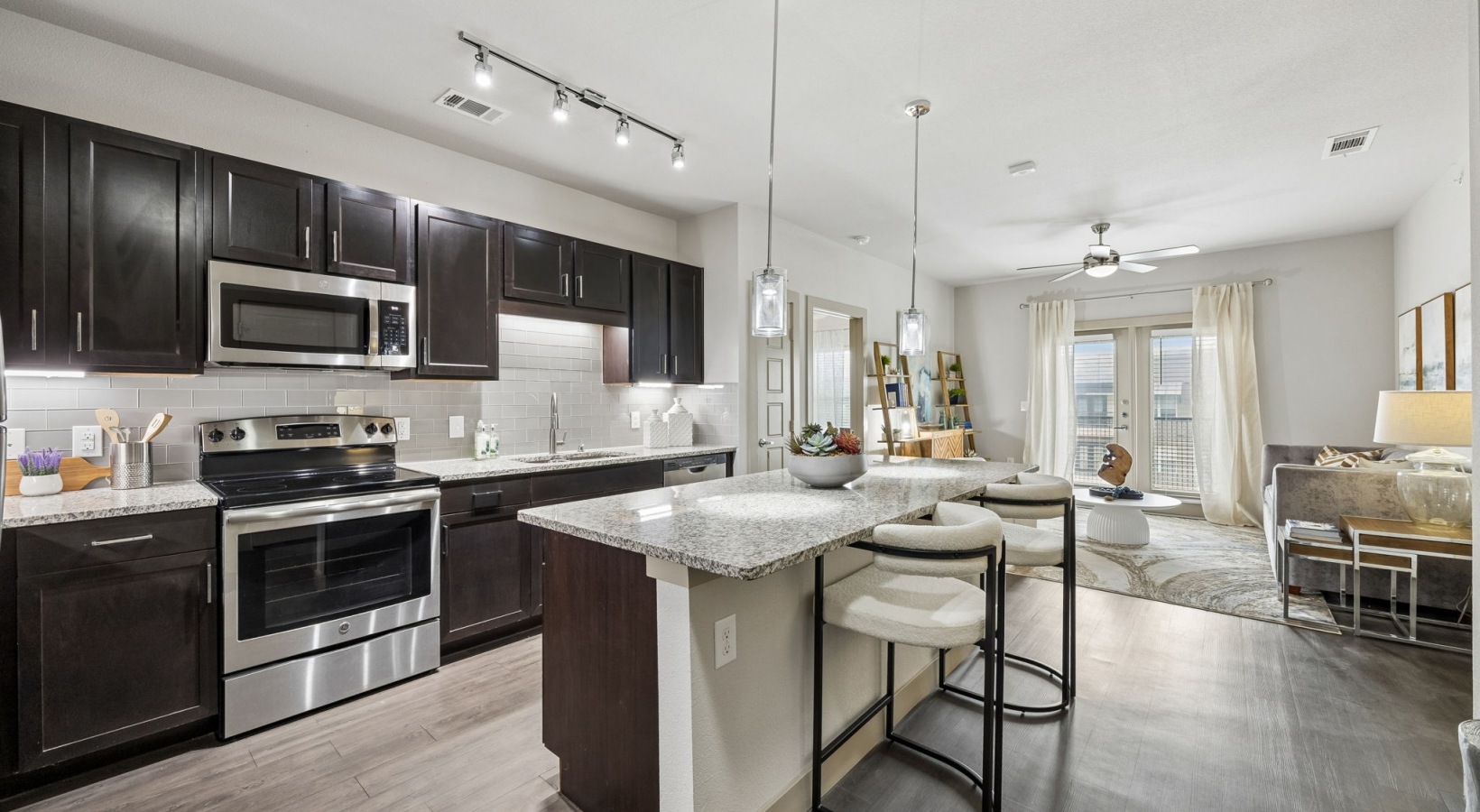Dwell at Legacy Image 1
