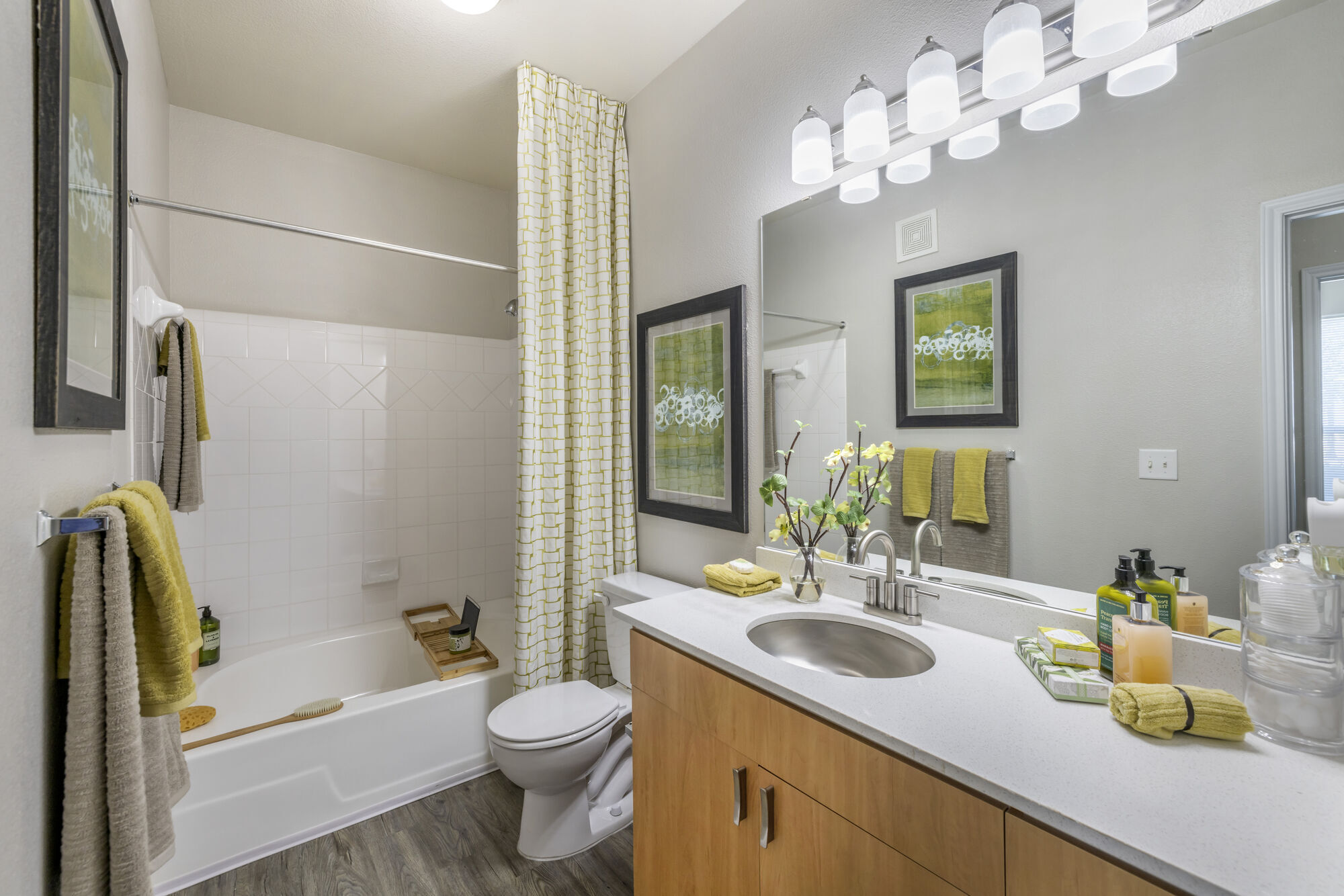 New Longview Apartments Image 3