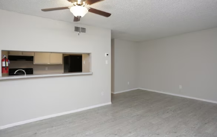 Woodbury Place Apartments Image 3