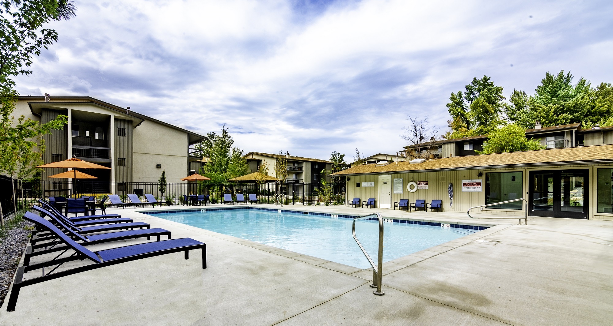 Country Lake Image 23