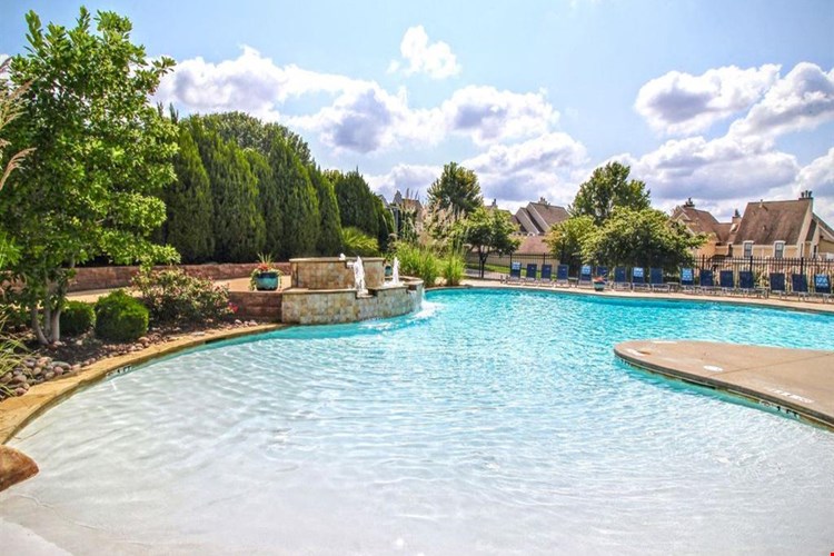 Hunters Pointe Image 16