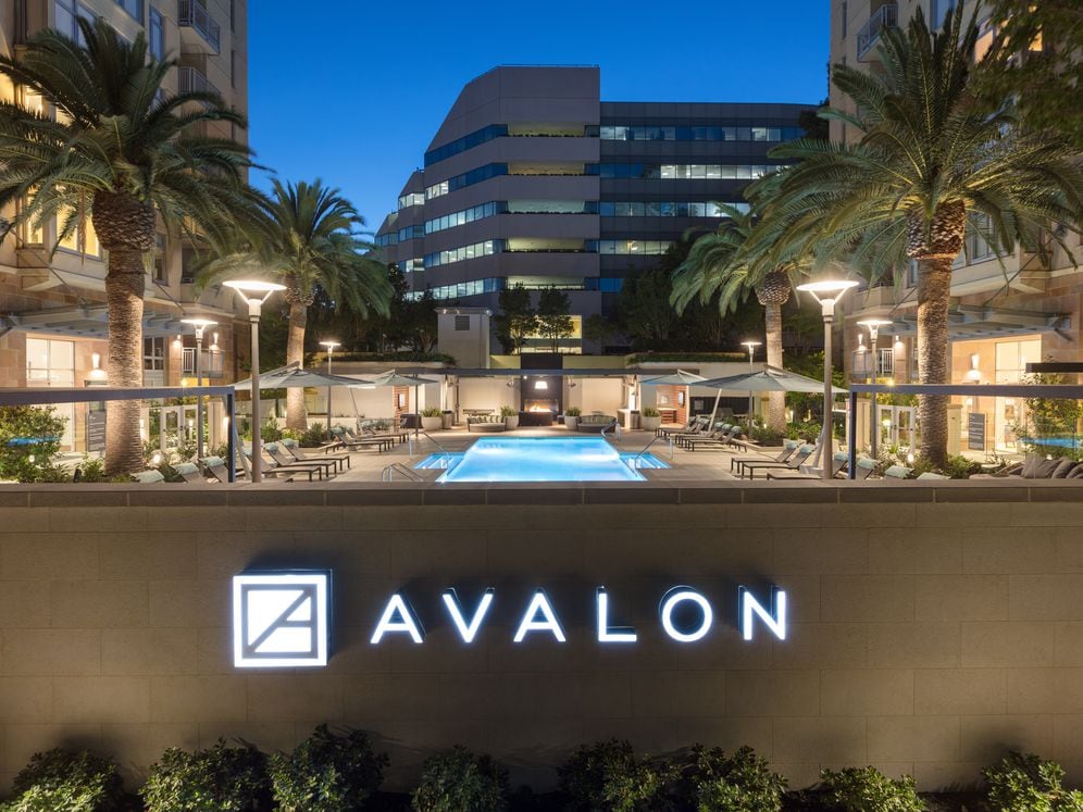 Swimming Pool and Sundeck