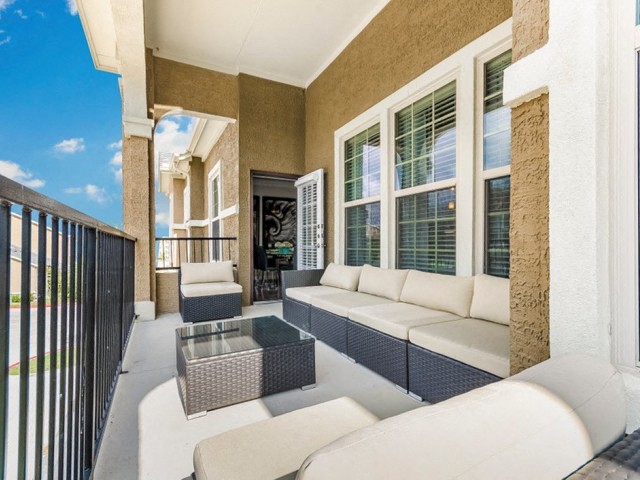 Villages of Briggs Ranch Image 15