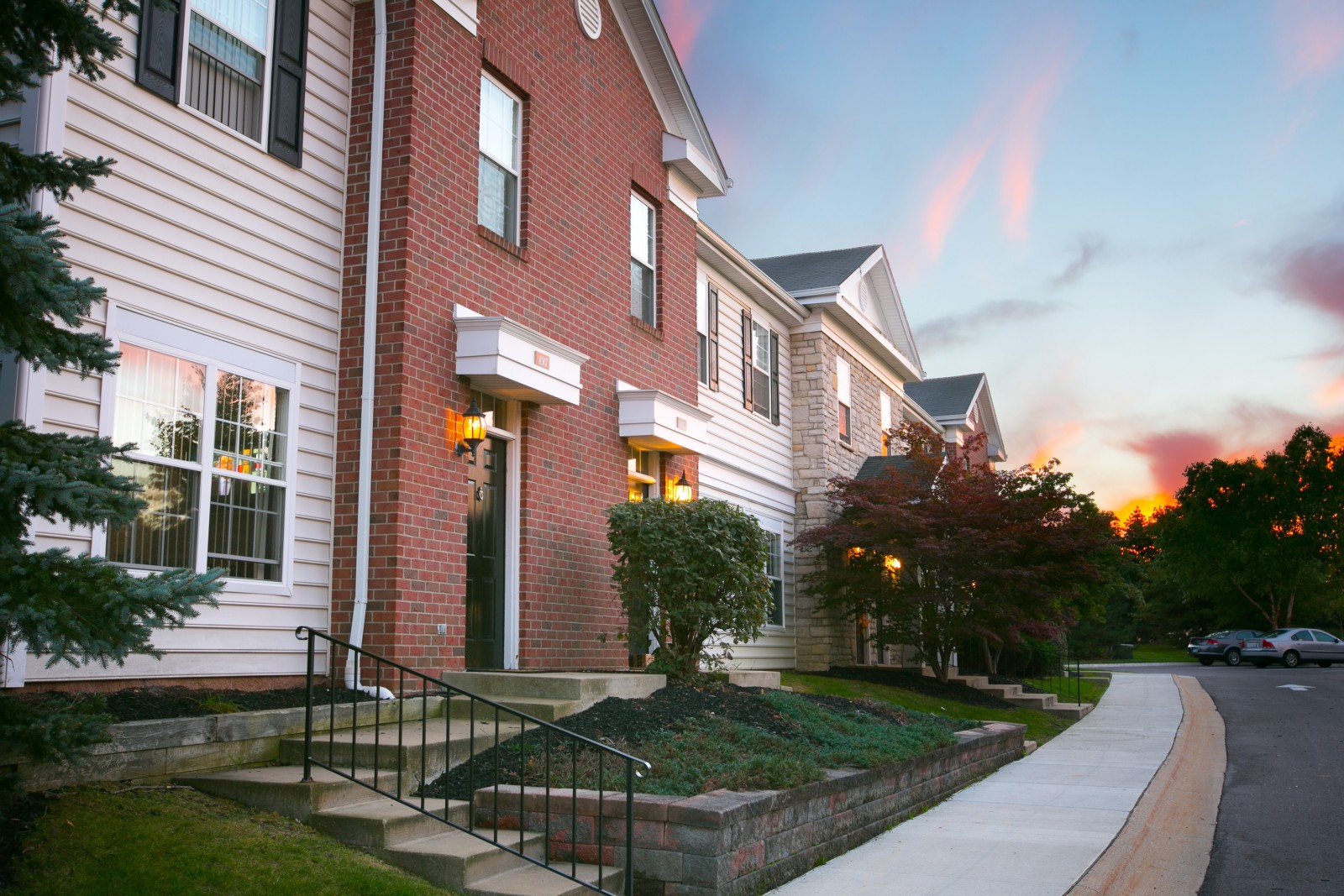 Beautiful community at The Residence at Barrington in Aurora, Ohio