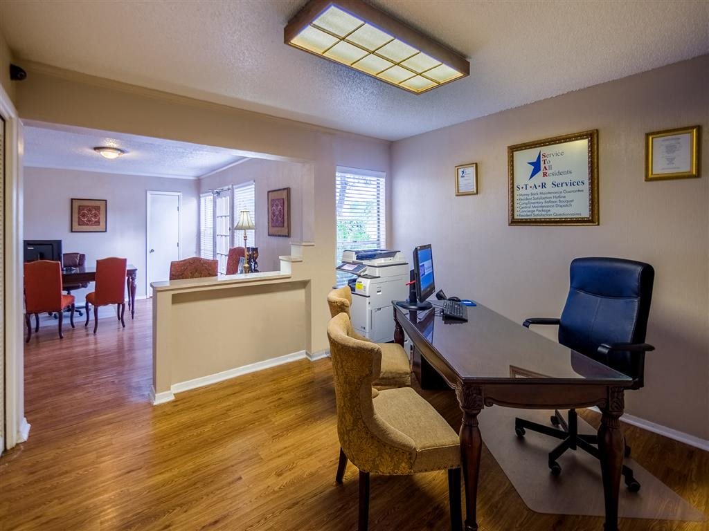 Forest Creek Village Image 6