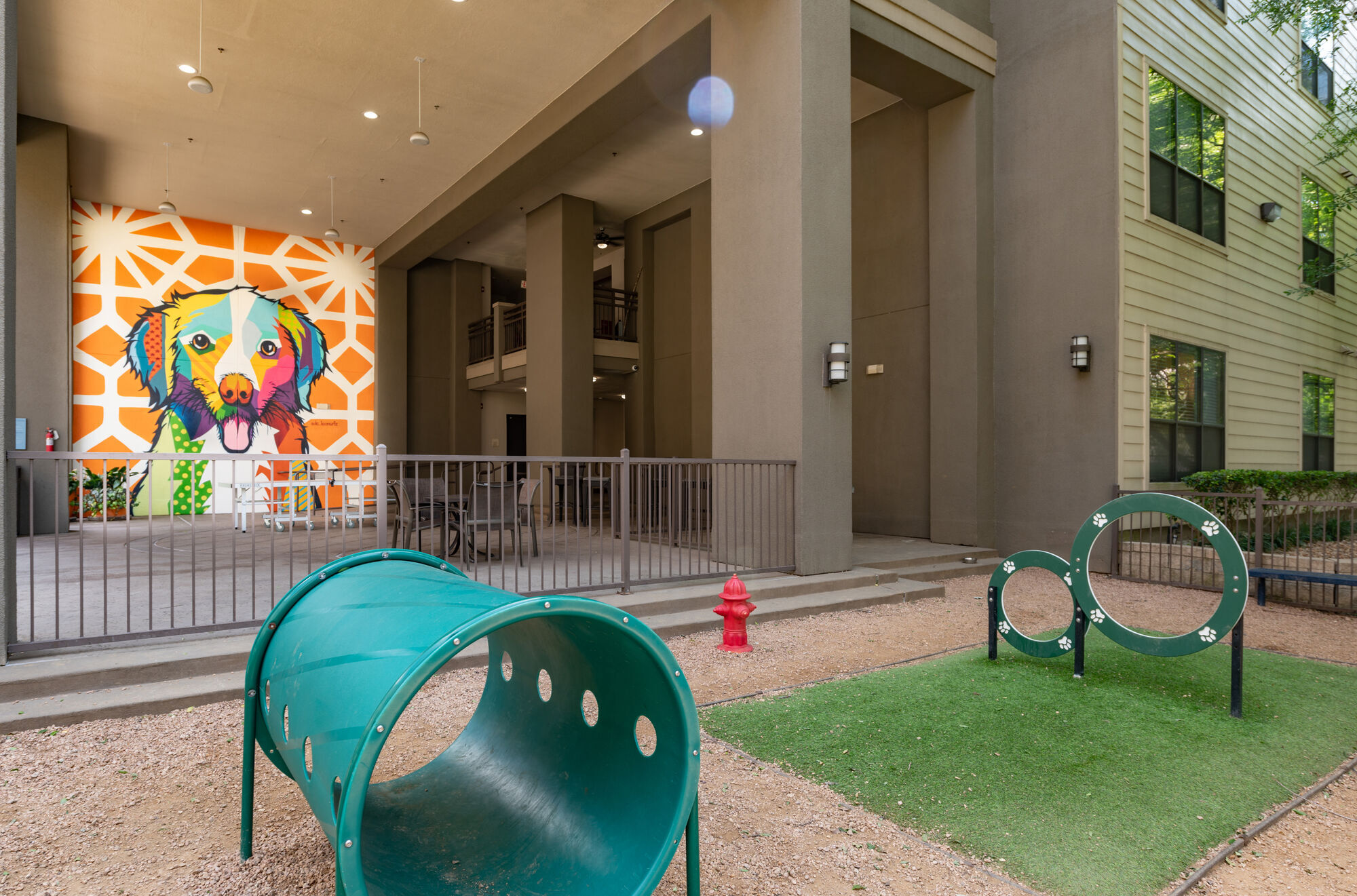 33ThirtyThree Image 21