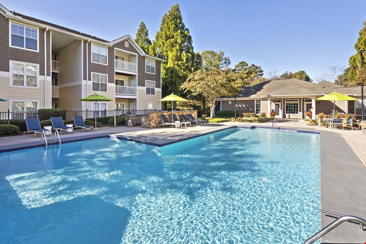 Camden Reunion Park Image 21