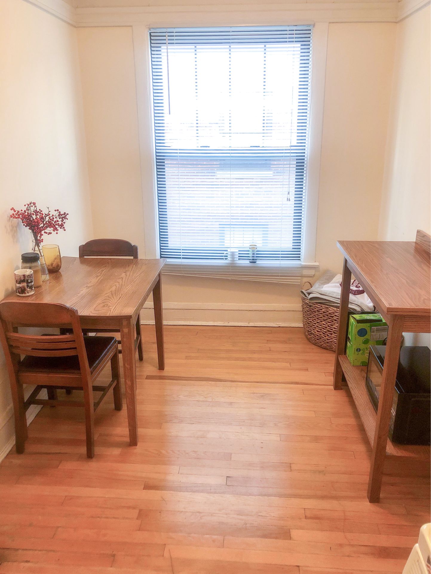 512-20 W. Cornelia Image 8