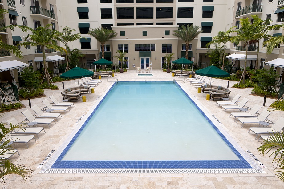 The Manor in Plantation Image 20