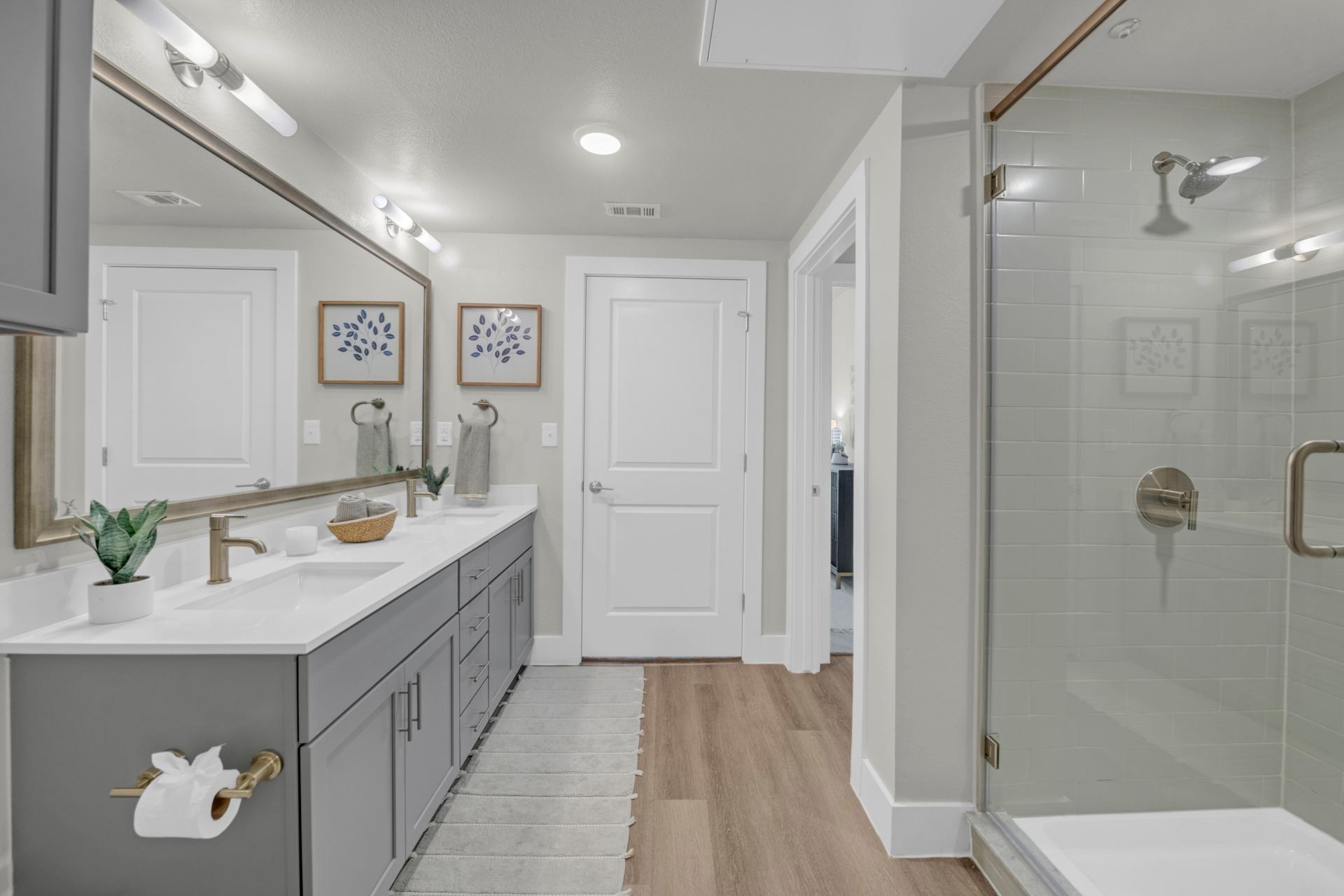 Jolie Pflugerville Image 7