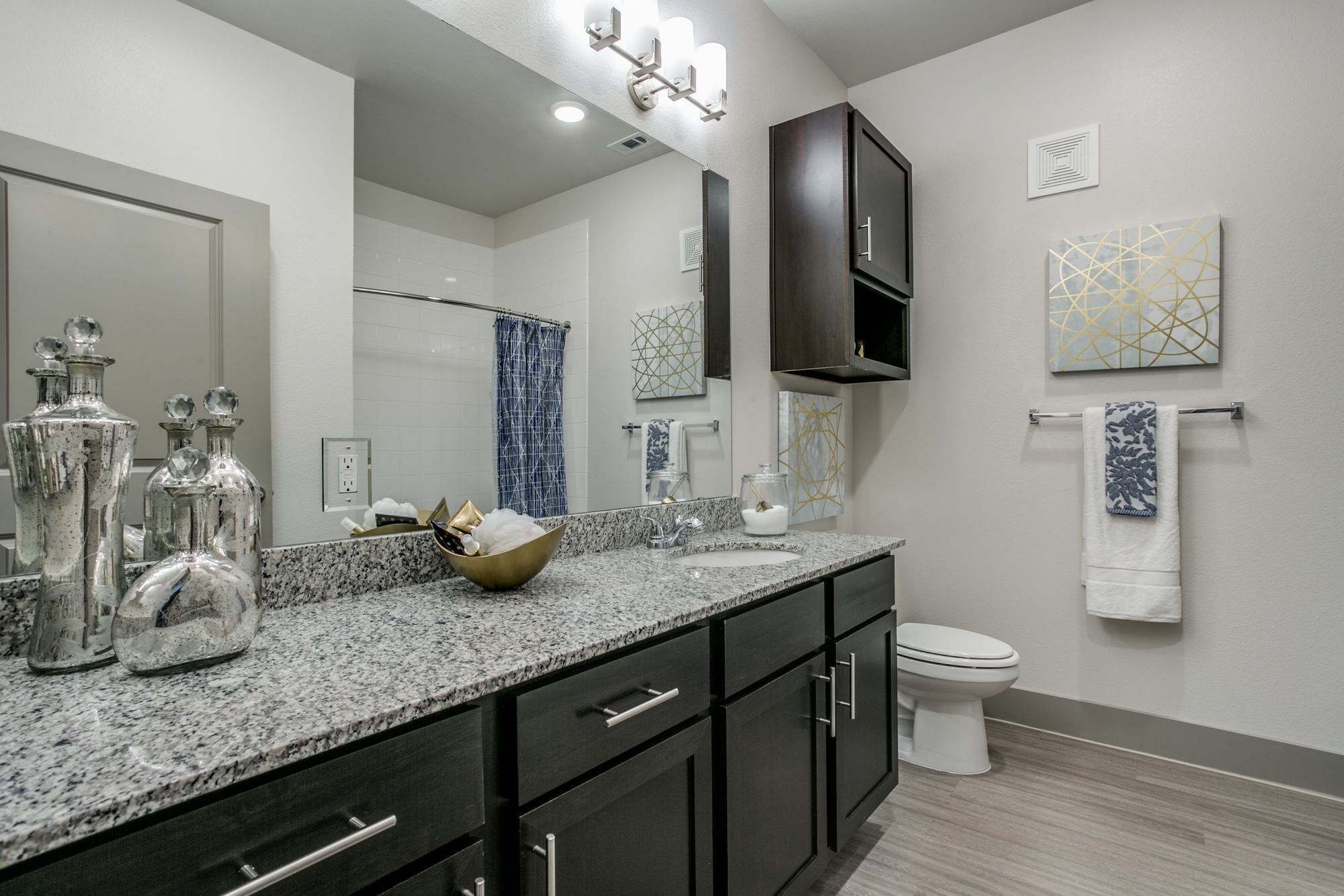 Palladium Denton Image 36