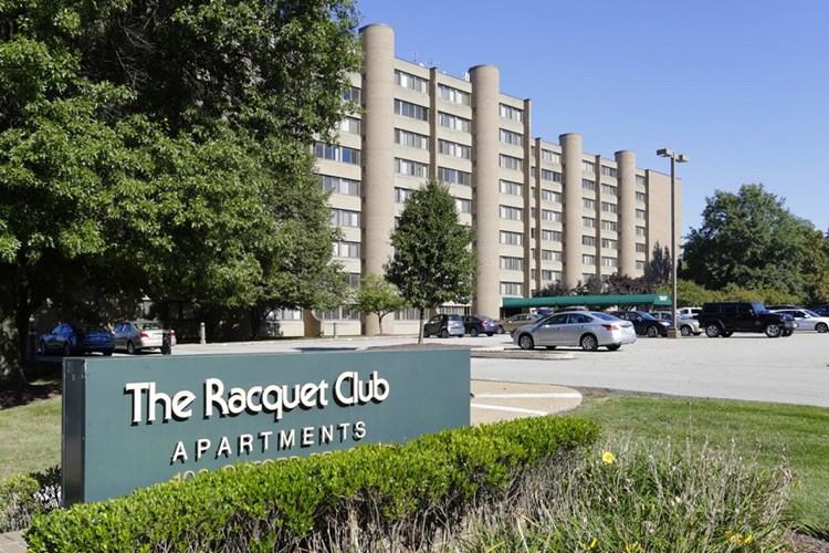 Apartments At The Racquet Club Monroeville