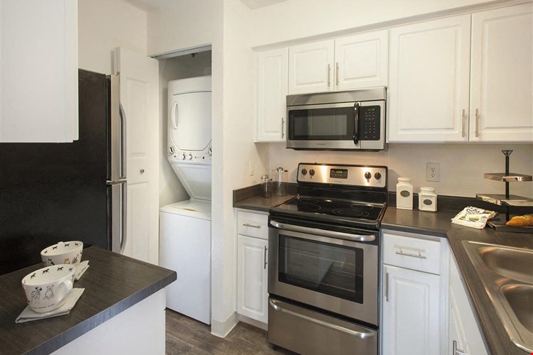 Mill Springs Park Apartment Homes Image 14