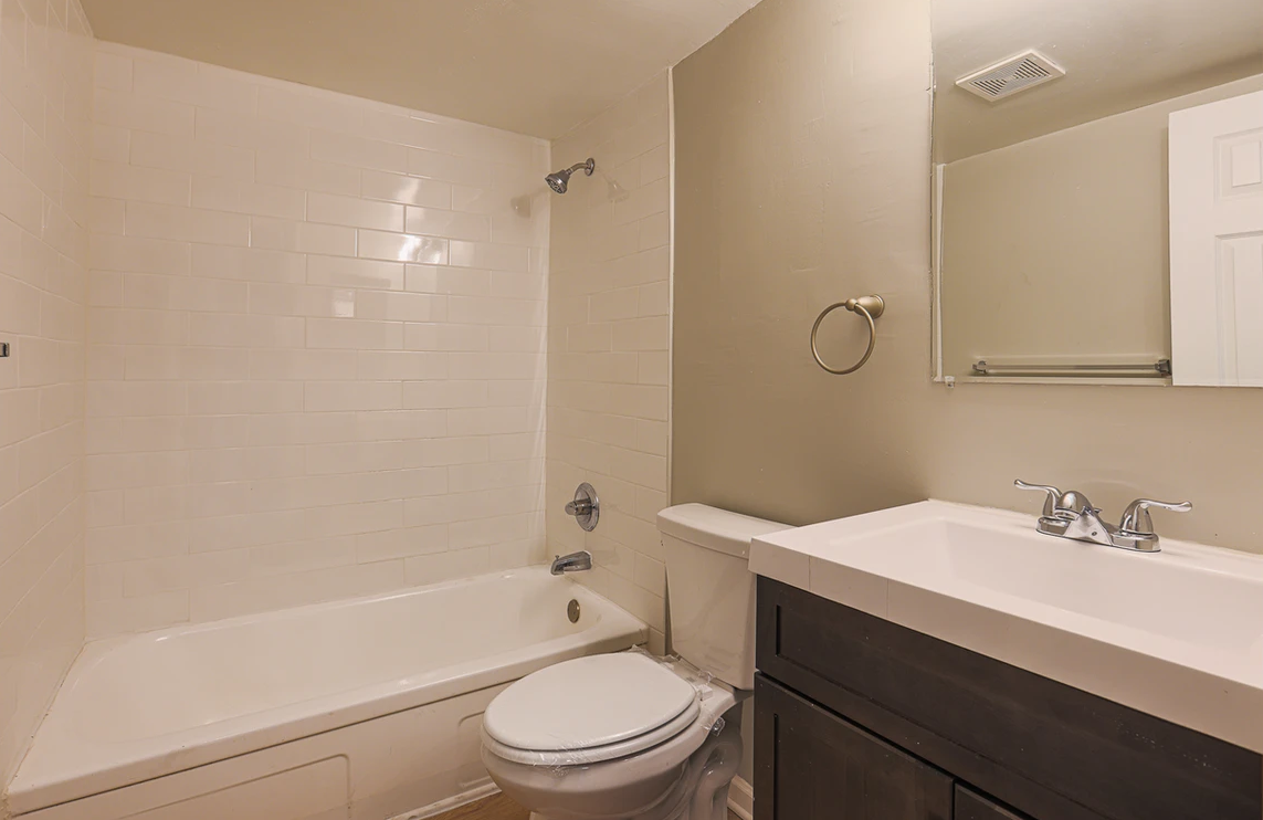 Calvert at Quarterfield Image 17