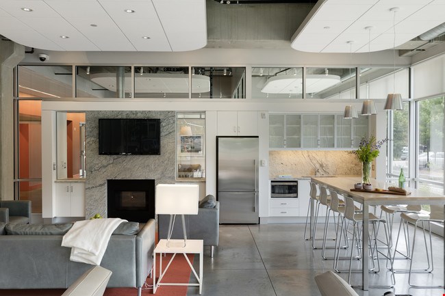 NoLo Living South (North Loop) Image 1