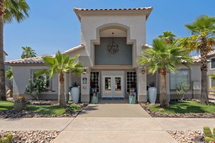 Step into our oasis of hospitality. Our clubhouse is your gateway to endless delights, complete with a fitness center and a free-flowing coffee haven.