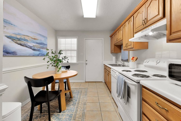 Flats at Midtown Image 6